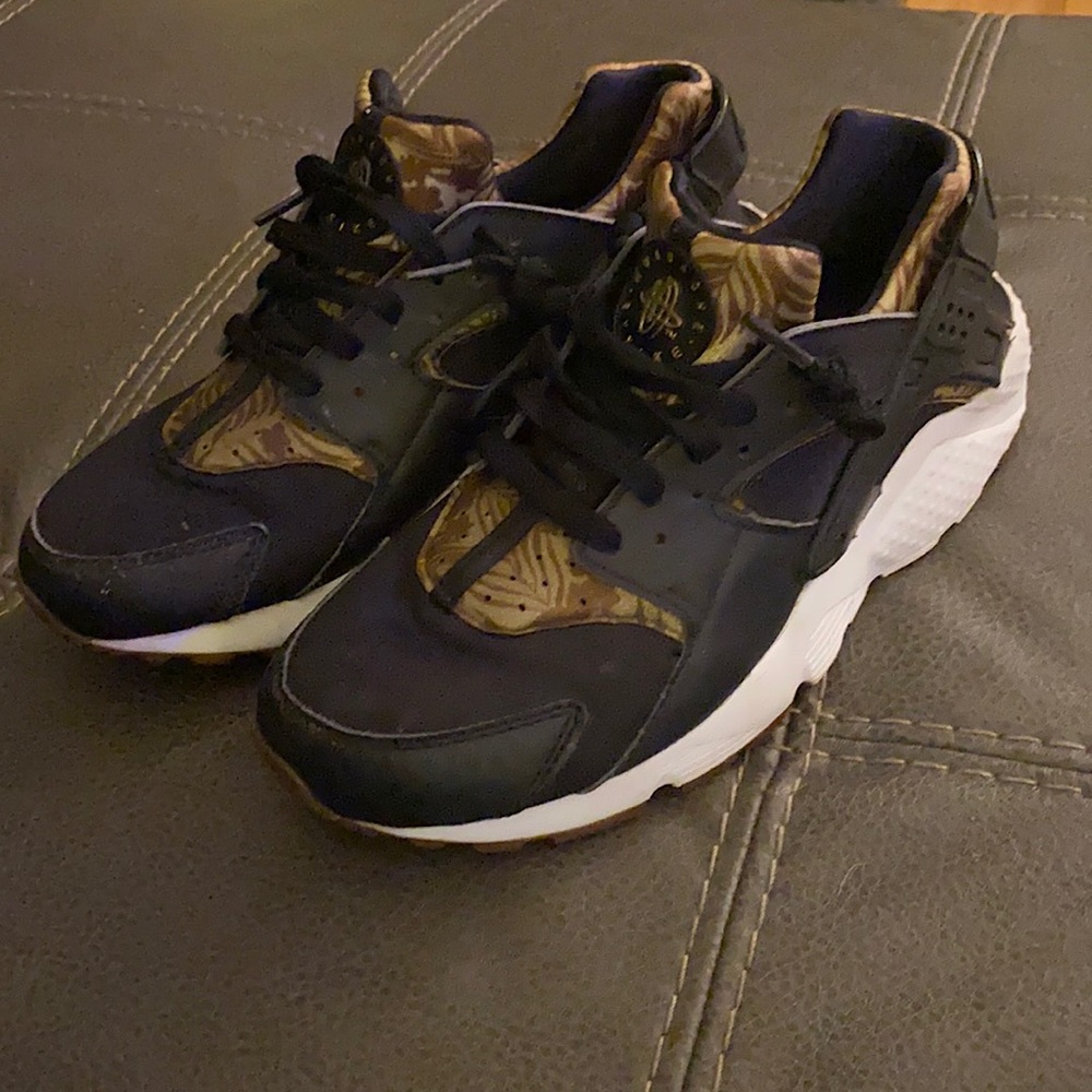 Nike huaraches